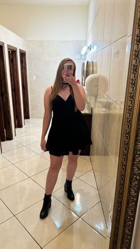 Alanis King รูป OnlyFans เปลือยรั่วไหล 57