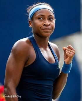 Coco Gauff 유출된 누드 OnlyFans 사진 131