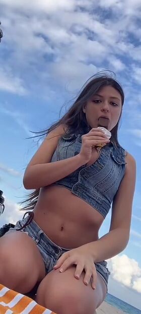 Daphnebreeze_