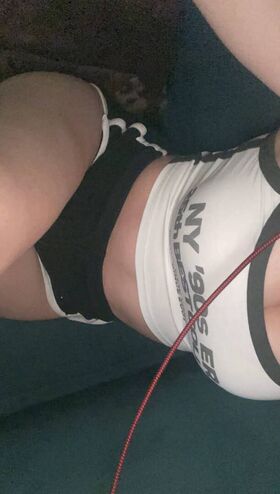 didibennie Nude Leaks OnlyFans Photo 30