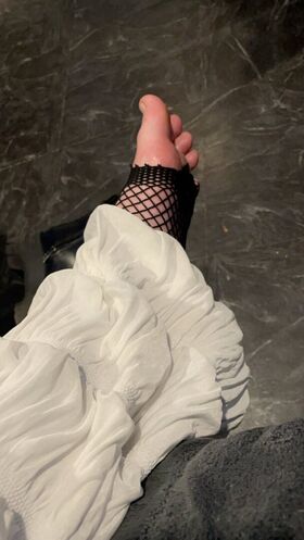 Emiliarenee Nude Leaks OnlyFans Photo 25