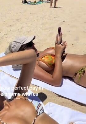 LAURA @lauramjj
