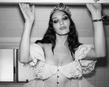 Maddie Ziegler Nude Leaks OnlyFans Photo 838