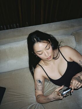 Rina Sawayama รูป OnlyFans เปลือยรั่วไหล 92