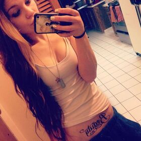 Smoking_babee