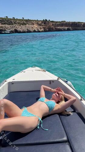 Vallixpauline Nude Leaks OnlyFans Photo 573