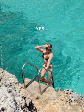 Vallixpauline Nude Leaks OnlyFans Photo 576