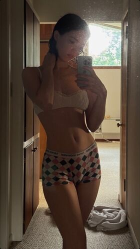 zoeplzshutup Nude Leaks OnlyFans Photo 81