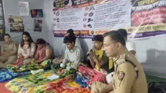 4 सप्टेंबर रोजी उपोषण मागे घेत असल्याची घोषणा करताना आंदोलक राहुल पावरा.